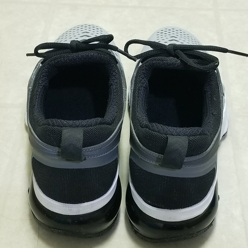 Sneakers - Picture 3 of 3